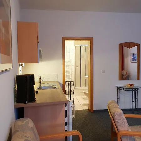 Hotel Peenebruecke 3*