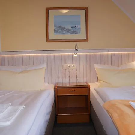 Peenebruecke Hotel 3*