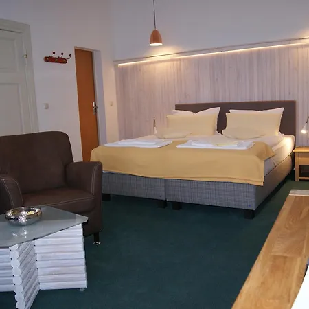 Peenebruecke Hotel 3*